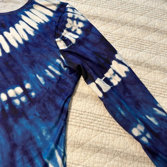 Women’s rash guard - Picture 3 of 3